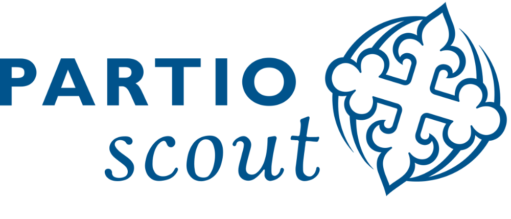 Kuvassa partion logo. Partio-scout ja lilja-logo